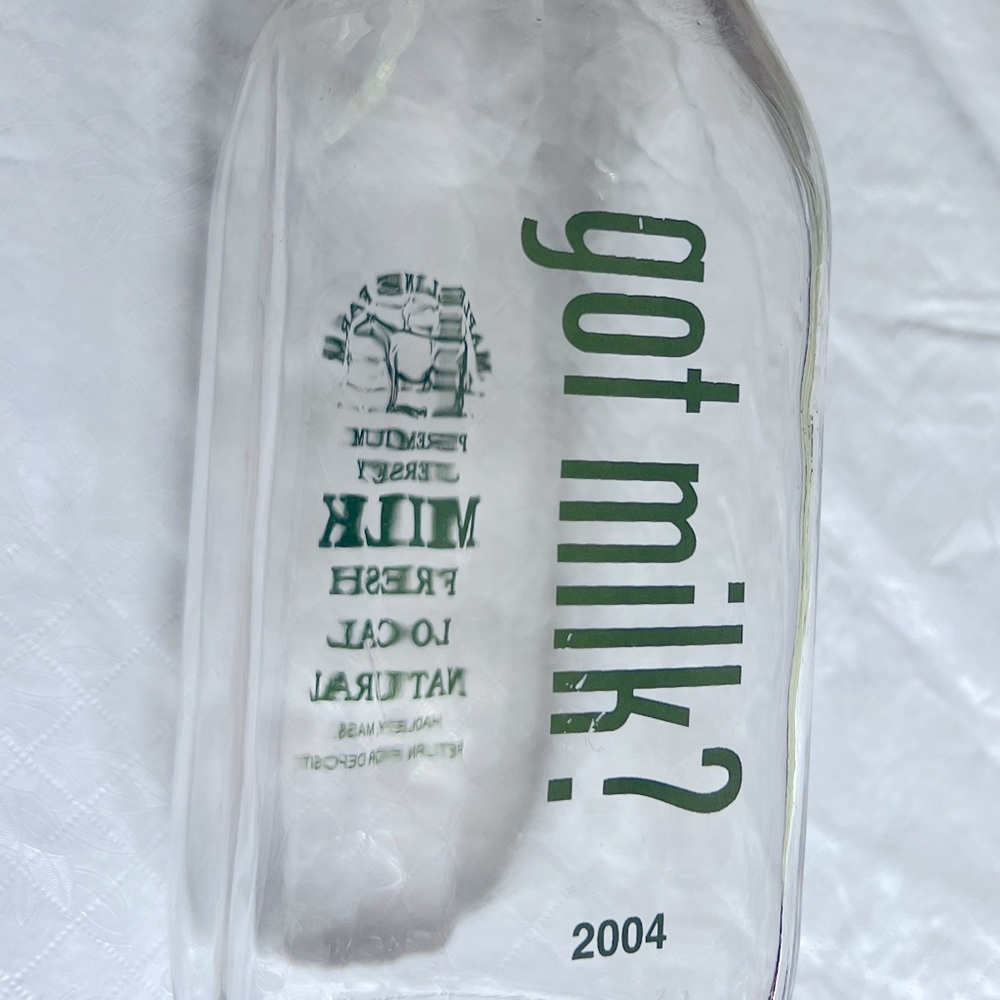 Great Vintage Empty Milk Bottle. Mapleline MA Farms Quart Empty Milk Bottle.